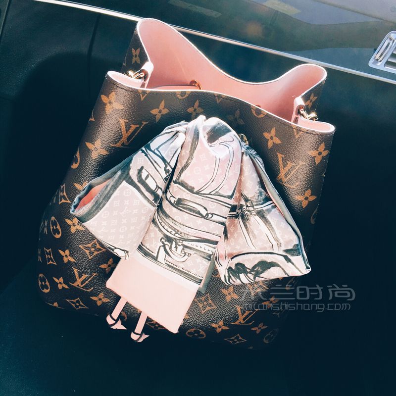 运气超好的LV NEONOE粉色水桶包，全球缺货怎么买？