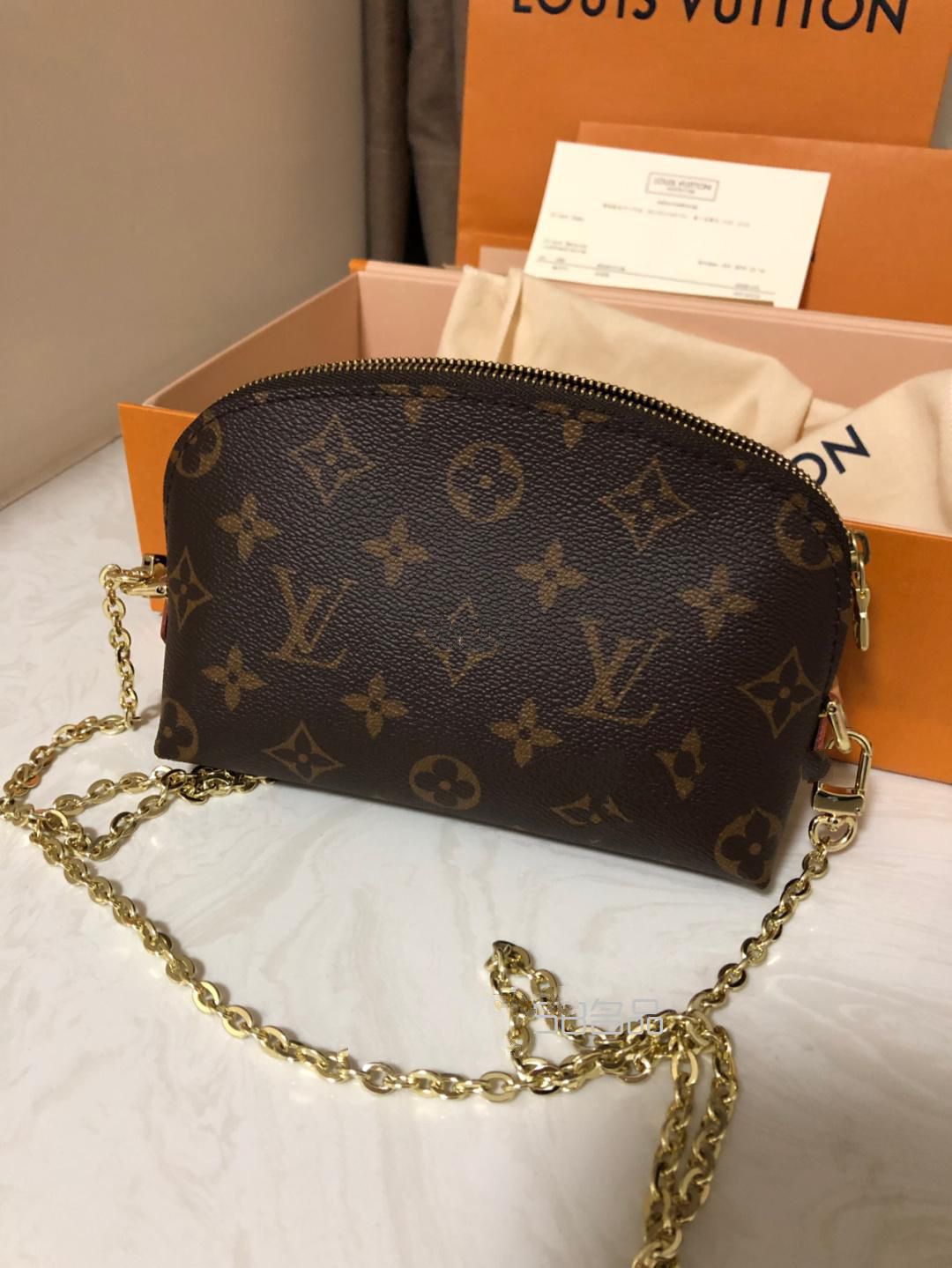 Lv 化妆包小号,lv钱包大全