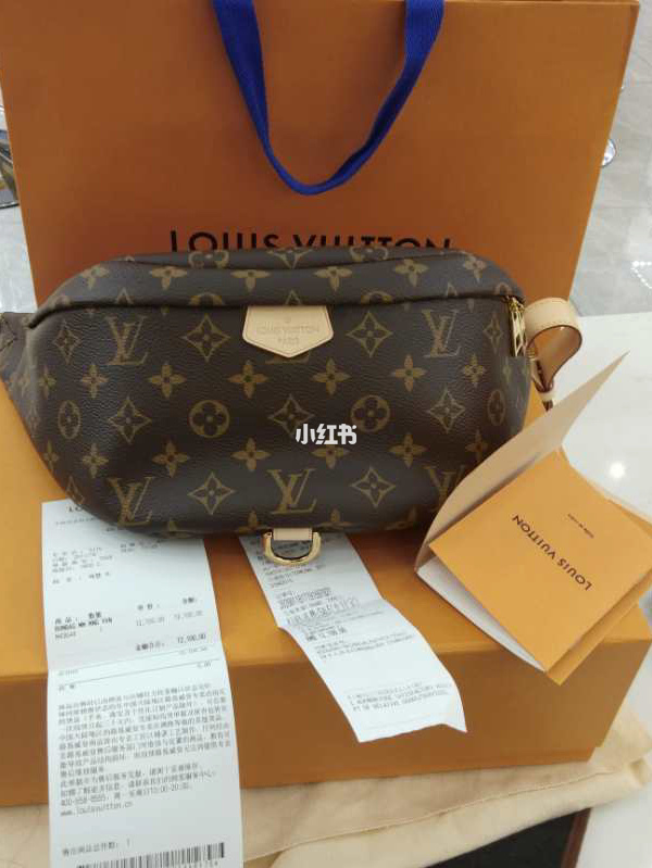 刚到的几个包包先来一组LV组合,lv 村上隆迷彩包