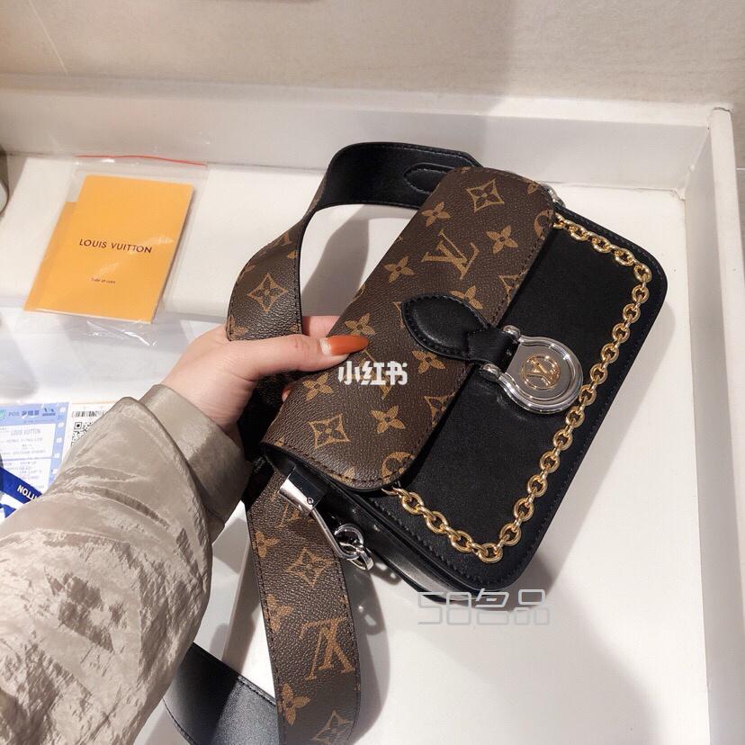 lv 邮差包,lv2015有一款扣能旋转的钱包