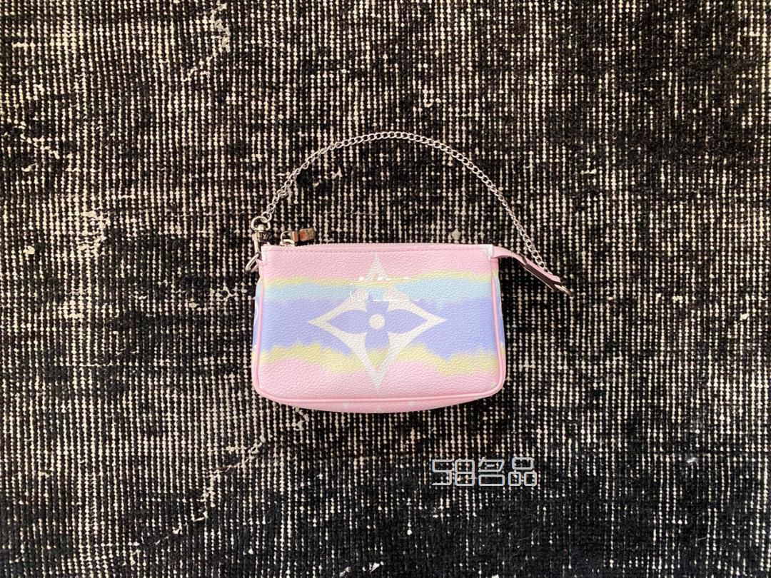 LV限定小麻将包,clemence lv钱包