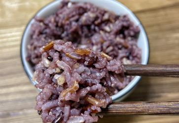 三色糙米饭是哪三种米 三色糙米饭的做法
