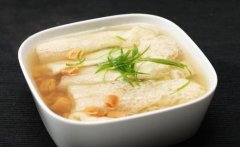 竹荪可以和羊肉一起吃吗？吃竹荪有什么好处？