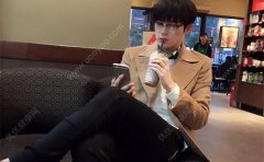 有人夸你又帅又聪明怎么回复(人家夸你越