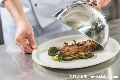  女人到底多少岁算进入更年期呢？做好2点，利于平稳度过