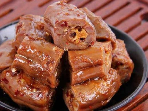 绝味鸭脖过夜了还能吃吗？鸭脖的骨头可以吃吗