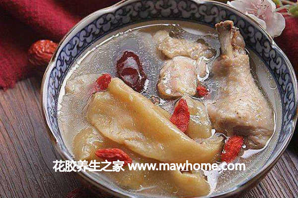 花胶土鸡汤的做法