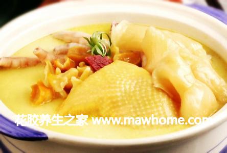 花胶红枣炖鸡汤