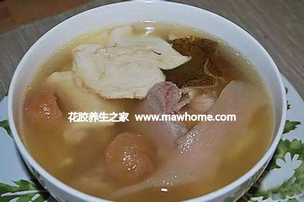 桂圆炖鱼胶