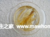 椰汁炖花胶的做法