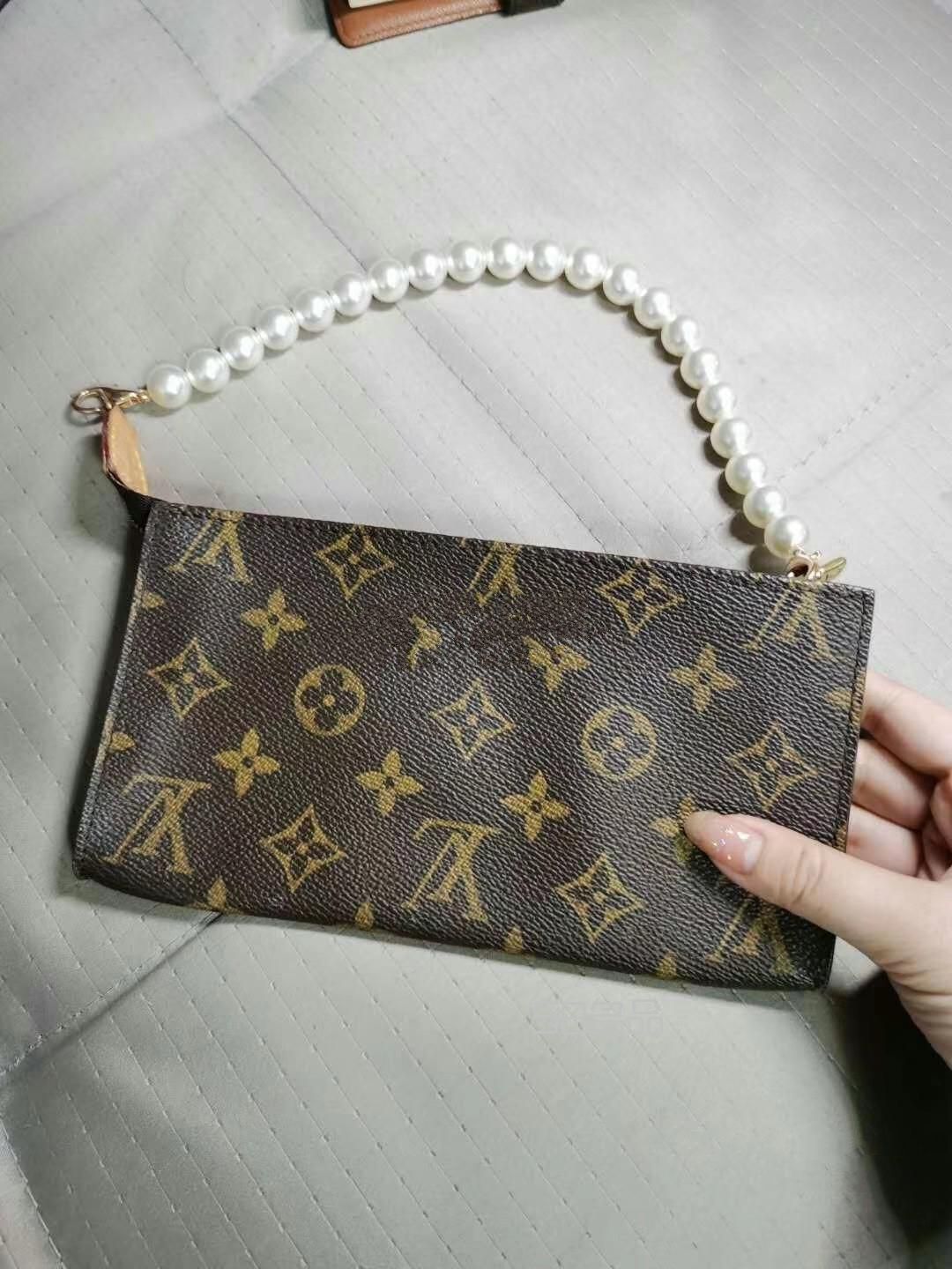 中古LV老花大号子包珍珠手提vintage,白色lv包