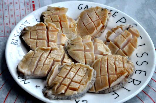 干鲍鱼是怎么晒出来的,干鲍鱼泡发大几倍