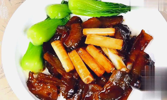 什么季节适合吃海参,秋冬海参怎么进补