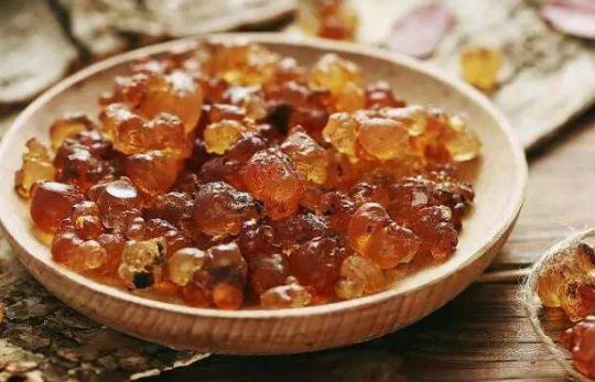 桃胶有什么吃法,雪燕,桃胶,皂角米一起煮可以吗