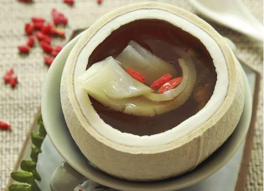 吃花胶容易引起皮肤痒