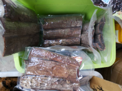 跟大家细说一下安哥拉树皮怎么泡茶喝